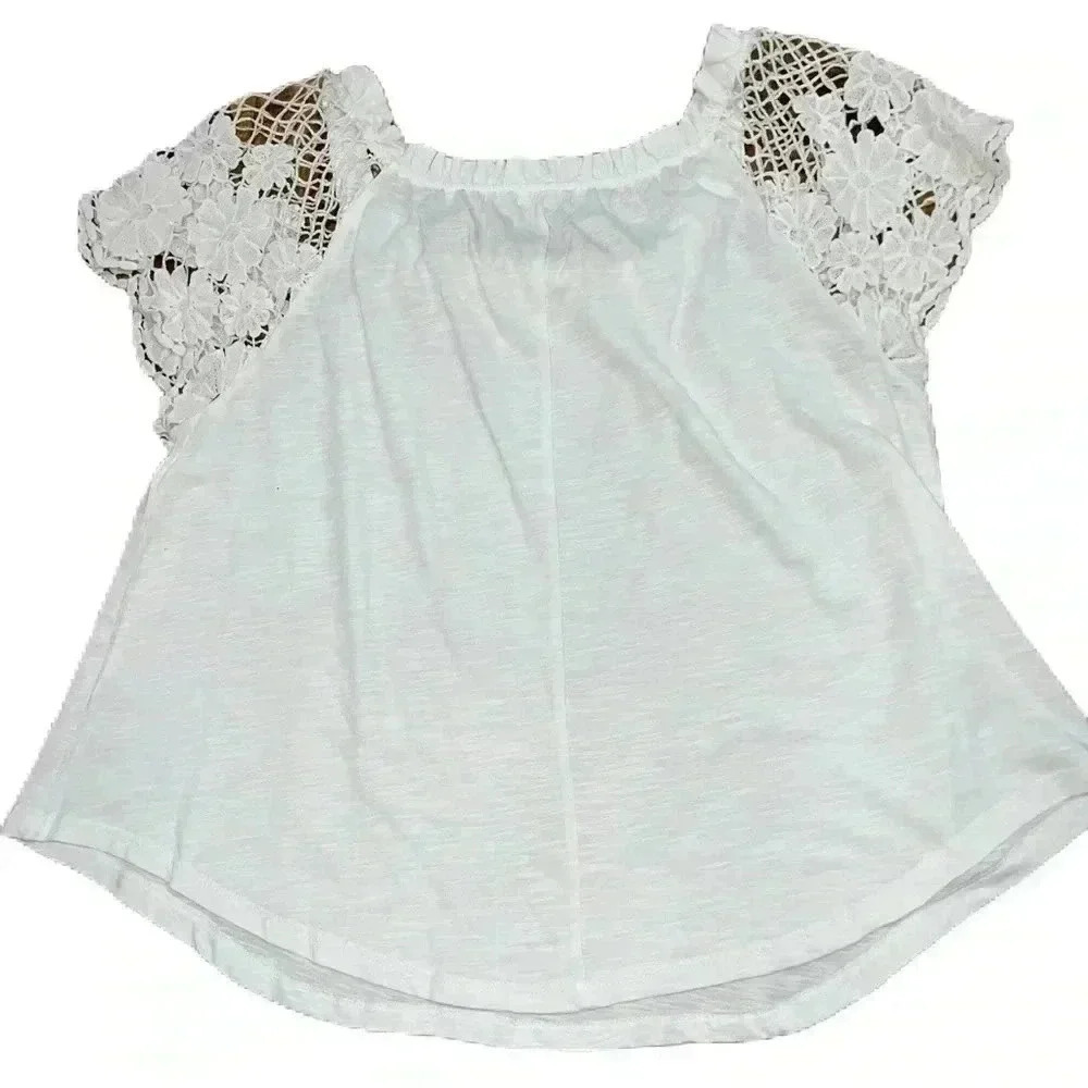 Love on a Hanger white cotton crochet sleeve detail blouse shirt, ruffle detail